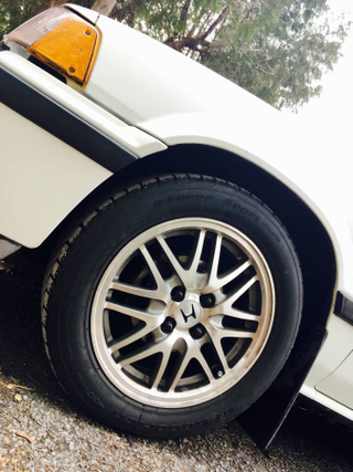 Illustration for article titled At $4,000, Would You Break A Sweat Over This 1986 Honda Civic Si?